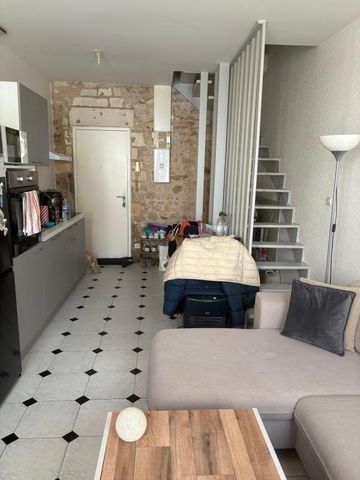Location Appartement 2 pièces 46m² ROCHEFORT 17300 - Photo 4