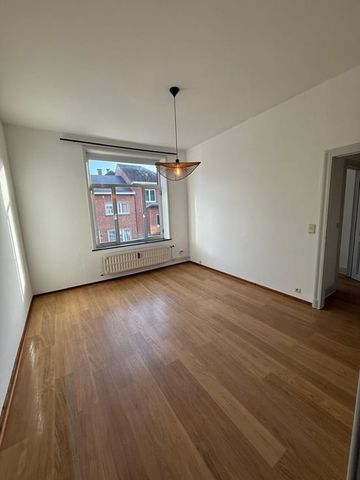 Appartement te huur - Foto 3