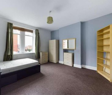 Commercial Road, Byker, Newcastle Upon Tyne, NE6 - Photo 5