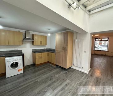 3 bedroom terraced house to rent - Photo 6