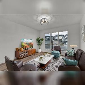 1-3 Unit Home in North Edmonton Crystallina Nera - Photo 1