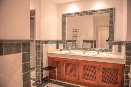 Ground Floor Apartment for rent in Marbella - Photo 5