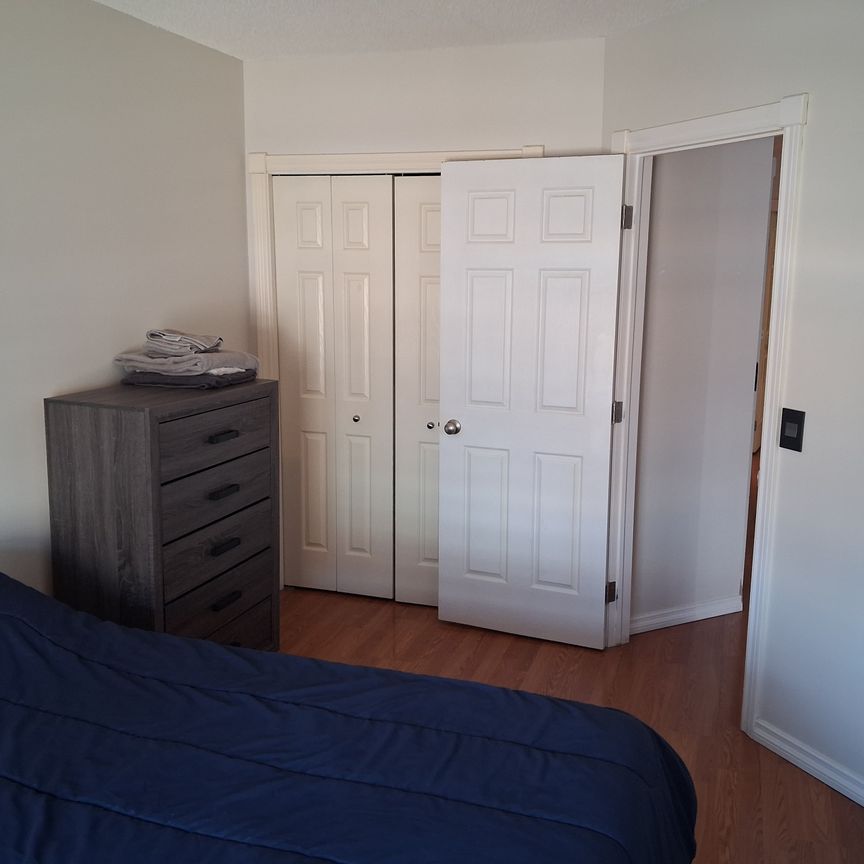 Modern 2-Bedroom Condo with Underground Parking in Prime Calgary Location - Photo 1