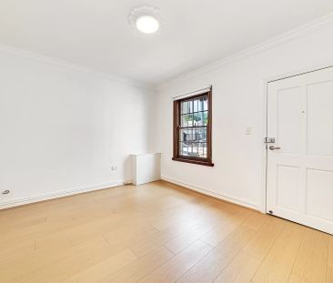 House with 1 bedroom & 1 bathroom - Photo 6