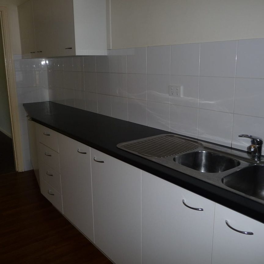 FLAT WITHIN WALKING DISTANCE OF TOWN - Photo 1