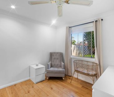 Beautiful Renovated Family home - Photo 6