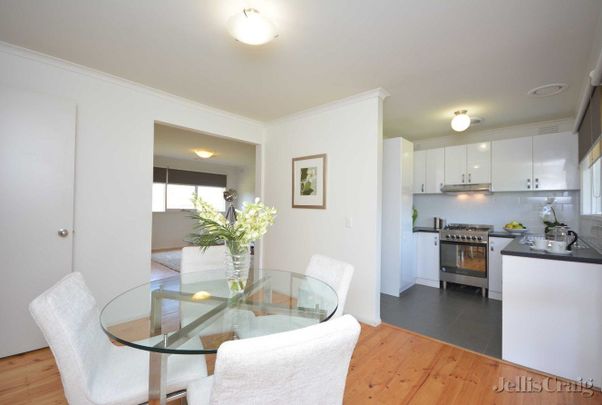85 Carrick Drive, Gladstone Park - Photo 1