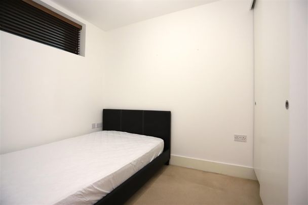 Burton Place, Manchester - Photo 1