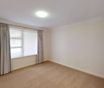 Quiet Bayswater Retreat - Photo 1