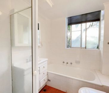 Welcoming Two Bedroom in Highly Sought-After Location - Photo 6