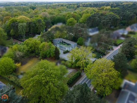 Kantoorruimtes met ruime parking op een perceel van 2534 m² te Tremelo - Foto 2