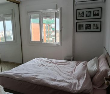 Piso de alquiler en Los Guindos - Parque Mediterráneo - Santa Paula - Photo 3