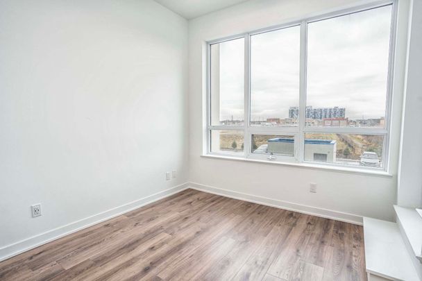 For Lease - 405 Dundas Street Unit# 206, Oakville, Ontario - Photo 1