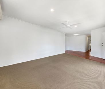 Renovated Home in the Prime of Maroochydore! - Photo 2