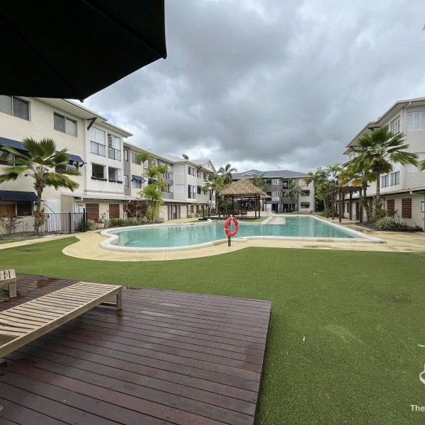 Furnished 2 Bed, 2 Bath Apartment in Resort-Style Complex - Photo 1