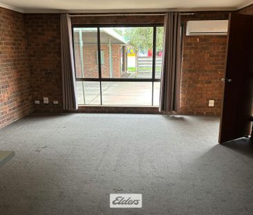 Close to Town Centre - Photo 6