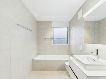 Spacious 4.5-room apartment with loggia and adjoining bathroom - Photo 5