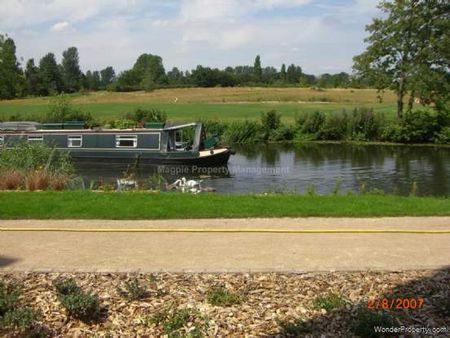 2 bedroom property to rent in St Neots - Photo 2