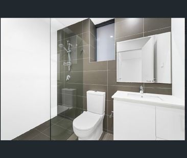 Stunning One Bedroom Apartment For Lease - Photo 6