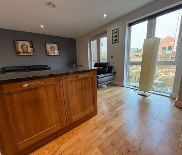 2 bedroom apartment to rent - Photo 5