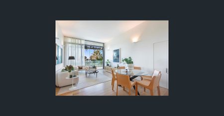 Coastal Chic on Bondi Beach - Photo 3