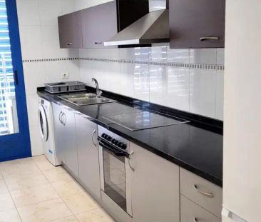 Piso de alquiler en Jose Bertomeu Gimeno, Estación - Universidad, Castellón de la Plana / Castelló de la Plana - Photo 4
