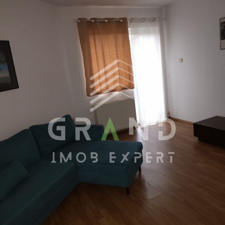 Casa individuală de închiriat | 3 camere | Curte | Terasă - Photo 1