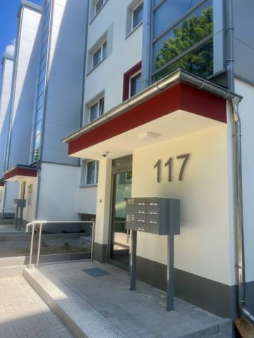 Erstbezug nach Modernisierung mit Aufzug - Foto 2