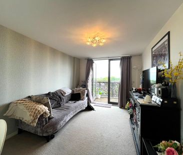 2 bedroom flat to rent - Photo 5