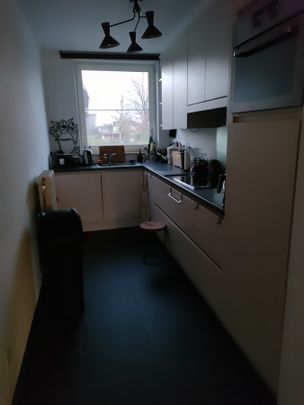 Kamer te huur in ruim appartement - Foto 1