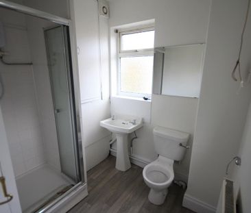 3 bedroom end of terrace house to rent - Photo 6