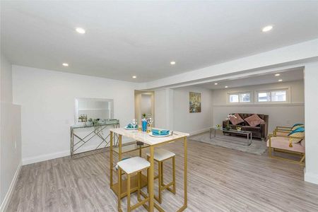 For Lease - 582 Elliott Crescent, Milton, Ontario - Photo 2