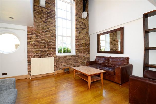 Grange Walk Mews, London, SE1 3DS - Photo 1