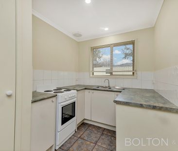18 Unaipon Ave, Ngunnawal ACT 2913 - House For Rent | Domain - Photo 6
