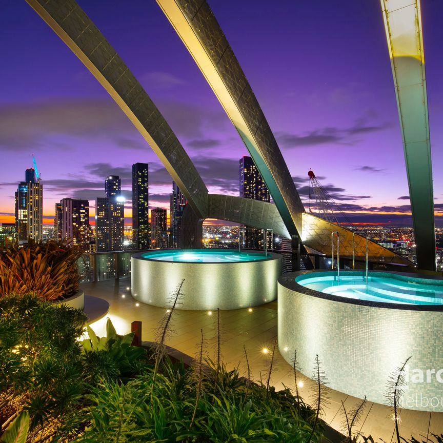 High End Living in the Heart of Melbourne! - Photo 1