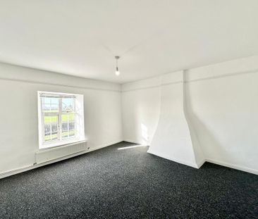4 bedroom character property to rent - Photo 5