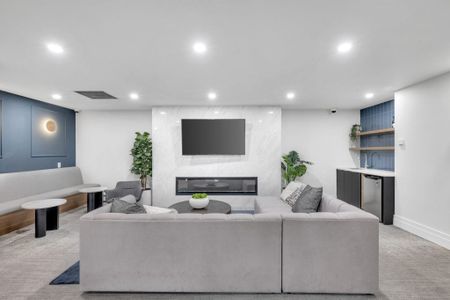 Montecito Towers - Photo 2