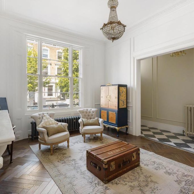 5 bedroom end of terrace house to rent - Photo 1