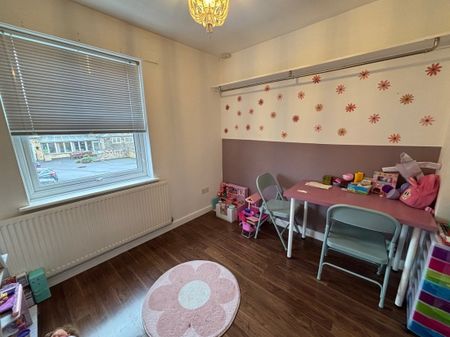 Falcon Lane - Photo 4