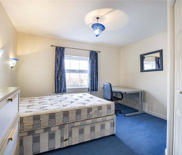 5 bedroom detached house to rent - Photo 4
