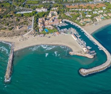 Townhouse in Marbella - Photo 1