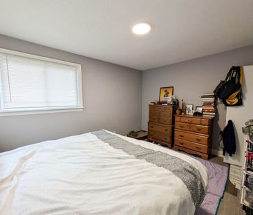 117 Louth St, St. Catharines - 6 Bedroom House - Photo 5