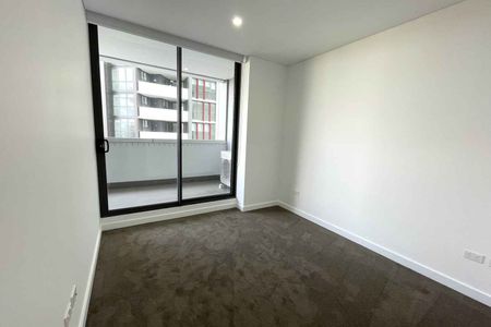 Castle Hill - Photo 4