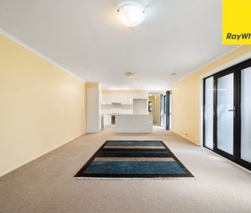 8 Greene Place, Belconnen ACT 2617 - House For Rent | Domain - Photo 3