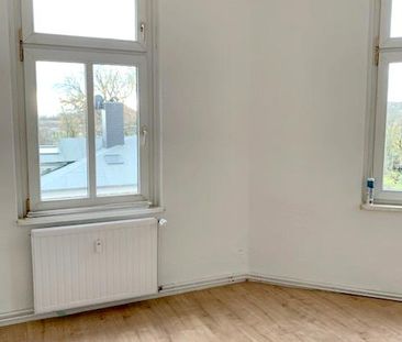 ** Renovierte 2-Zimmer-Wohnung mit Tageslichtbad und Dusche in gute... - Foto 6