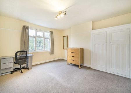 Eatonville Road, SW17 7SH, London - Photo 3