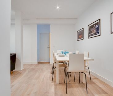 Cozy room in Fernán Gonzalez Street - Photo 2