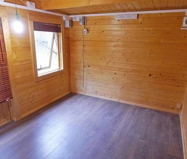1 bedroom semi-detached house to rent - Photo 3