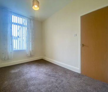 2 bedroom property to rent - Photo 4