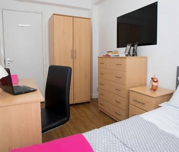 Studio to rent - Photo 4